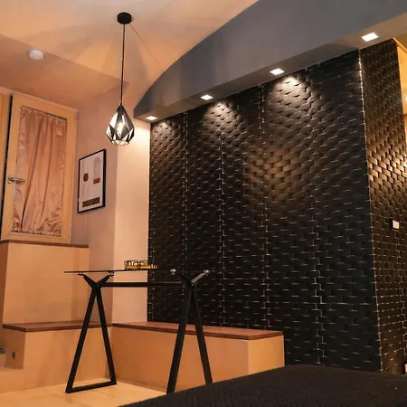 Montesantogroup House Nel Centro Di * Naples